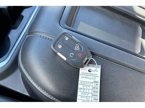 Used 2020 Chevrolet Silverado 2500 LTZ w/ LTZ Plus Package image 28