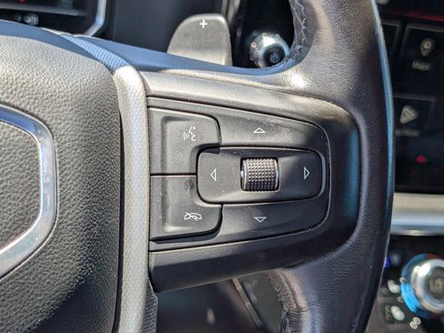 Used 2023 GMC Sierra 1500 Denali AWD/4WD image 25