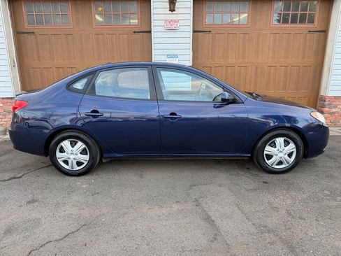 Used 2008 Hyundai Elantra GLS image 2