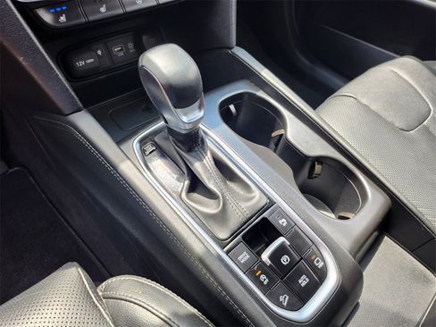 Used 2020 Hyundai Santa Fe Limited image 26