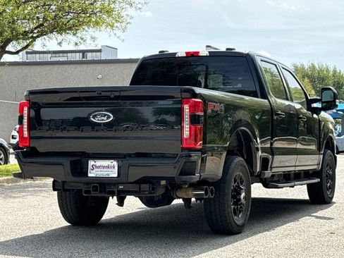 Used 2023 Ford F250 XLT w/ XLT Premium Package image 9