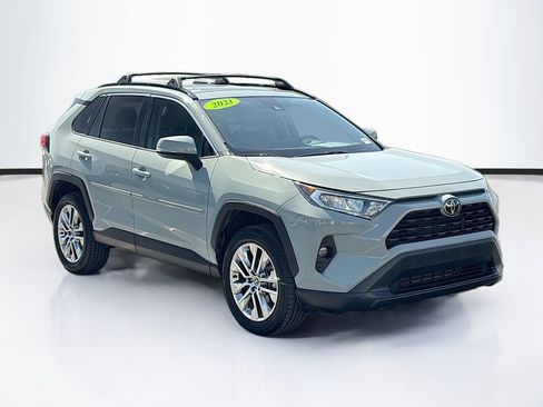 Certified 2021 Toyota RAV4 XLE Premium w/ Carpet Mat Package (TMS) FWD image 3