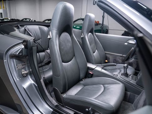Used 2006 Porsche 911 Carrera 4S image 55