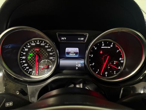 Used 2018 Mercedes-Benz GLE 43 AMG 4MATIC w/ Parking Assist Package image 14