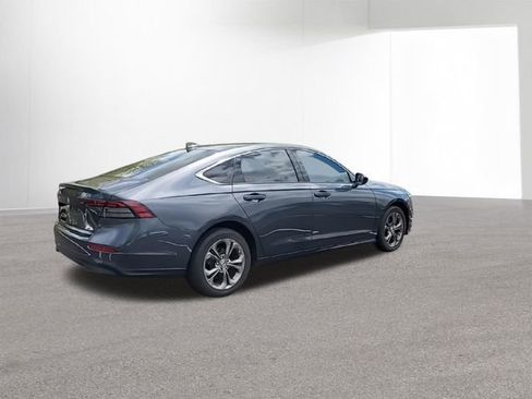 Used 2024 Honda Accord EX image 9