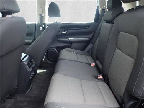 Used 2024 Honda CR-V LX image 9