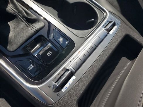 New 2026 Kia Carnival SX Prestige image 38