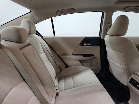 Used 2015 Honda Accord EX image 19