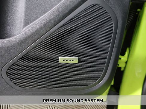 Used 2019 Chevrolet Bolt Premier w/ Infotainment Package image 3