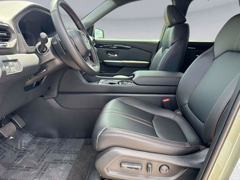 New 2026 Honda Pilot TrailSport image 23