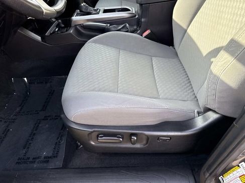 Used 2022 Toyota Tacoma SR5 image 15