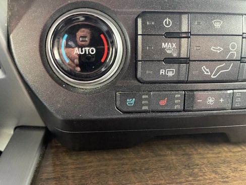 Used 2017 Ford F250 Platinum w/ Platinum Ultimate Package image 27