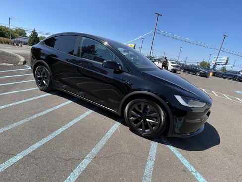 Used 2023 Tesla Model X AWD/4WD image 7