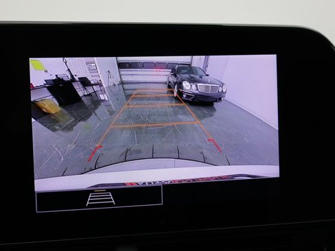 Used 2025 Chevrolet Trax LS FWD image 19