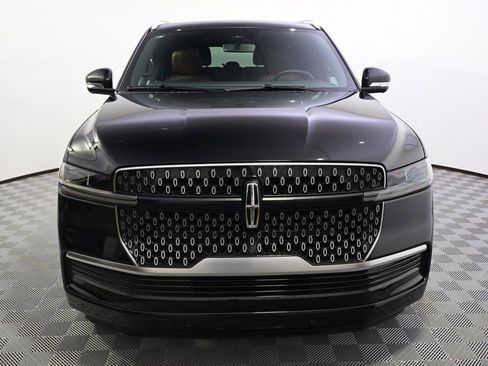 New 2026 Lincoln Navigator Reserve AWD/4WD image 10