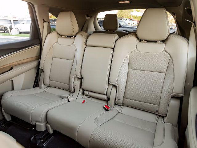 Used 2020 Acura MDX w/ Technology Package AWD/4WD image 34