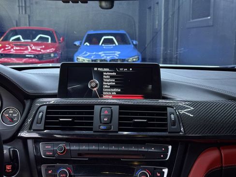 Used 2015 BMW M4 Convertible RWD image 19