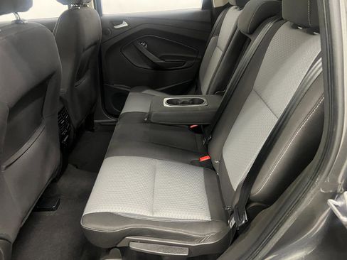 Used 2017 Ford Escape SE w/ Equipment Group 201A FWD image 28