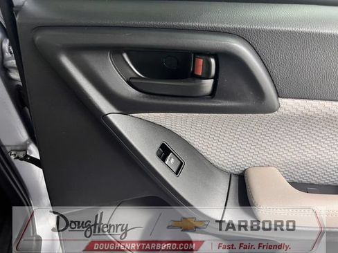 Used 2018 Subaru Forester 2.5i Premium w/ Popular Package #3A AWD/4WD image 34