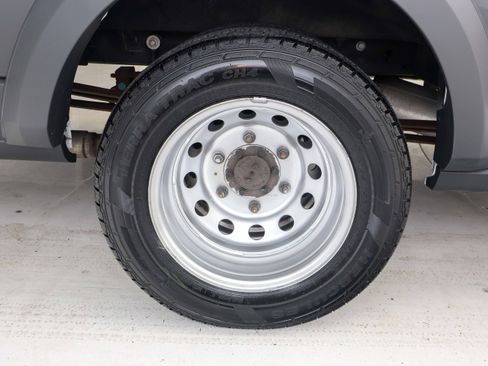 Used 2015 Ford Transit 350 XLT image 28