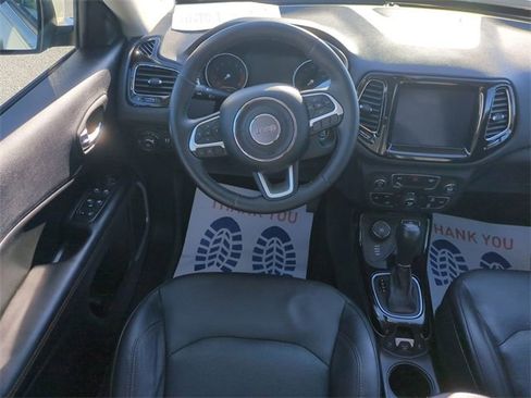 Used 2018 Jeep Compass Limited w/ Navigation Group image 16