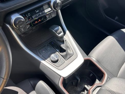 Used 2024 Toyota RAV4 Limited AWD/4WD image 27