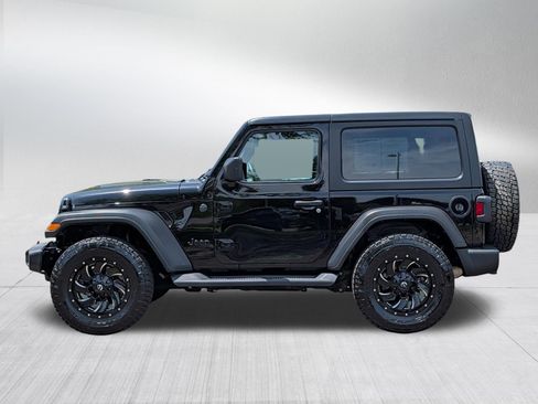 Used 2022 Jeep Wrangler Sport AWD/4WD image 4