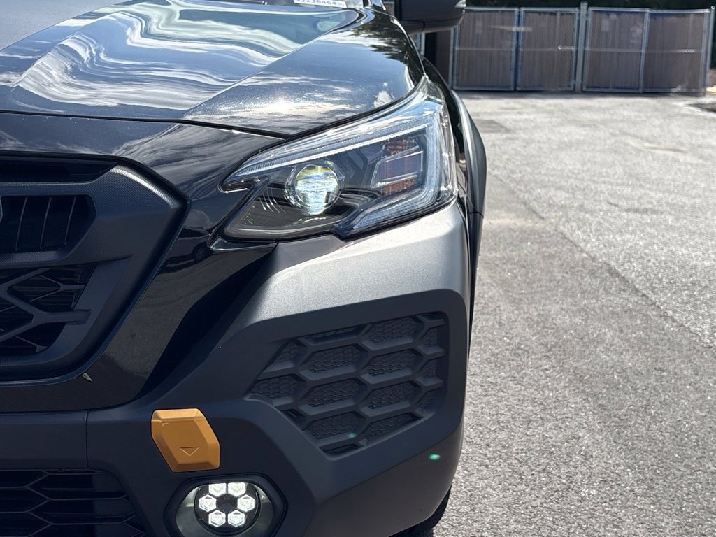Used 2025 Subaru Outback Wilderness AWD/4WD image 27