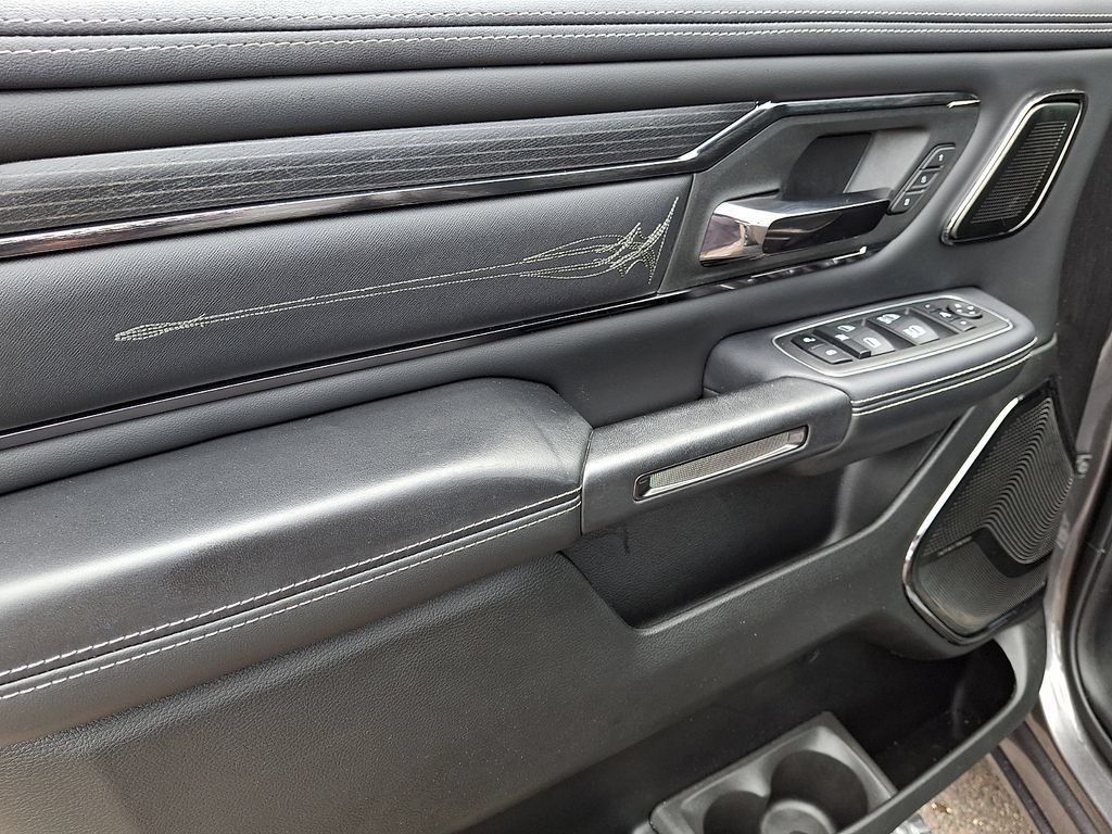Used 2024 RAM 1500 Limited AWD/4WD image 13
