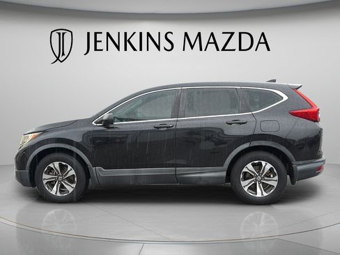 Used 2017 Honda CR-V LX image 6