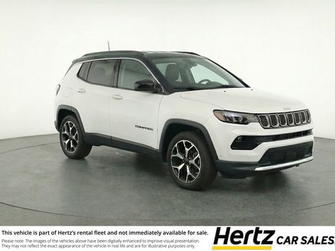 Used 2025 Jeep Compass Limited image 1