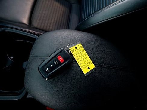 Used 2019 Toyota RAV4 XSE image 10