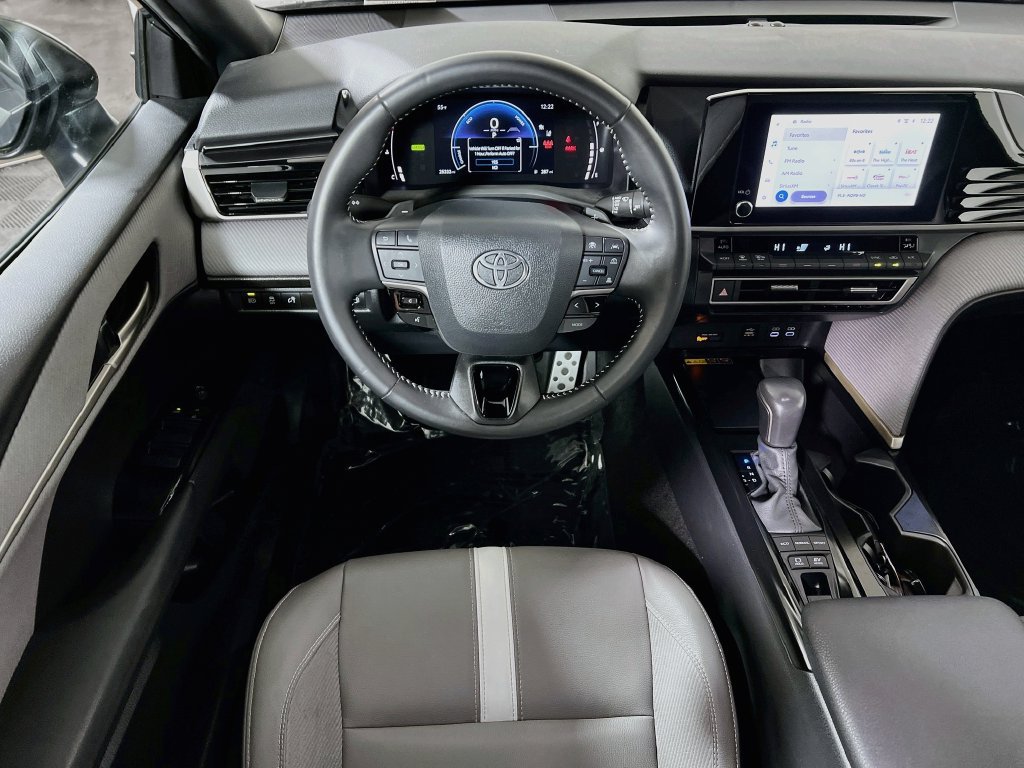 Certified 2025 Toyota Camry SE FWD image 19