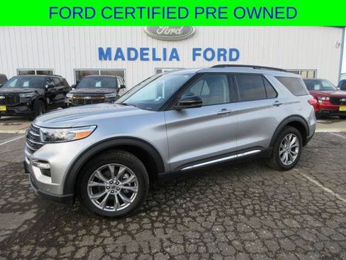 Certified 2024 Ford Explorer XLT w/ Equipment Group 202A AWD/4WD image 1