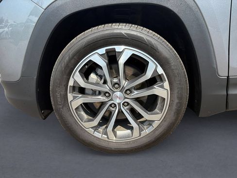 Used 2020 GMC Terrain SLT w/ Preferred Package AWD/4WD image 14