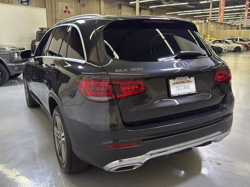 Used 2020 Mercedes-Benz GLC 300 4MATIC image 6