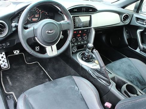 Used 2013 Subaru BRZ Limited w/ Popular Pkg 2C image 12