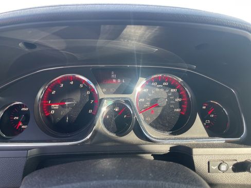 Used 2014 GMC Acadia Denali image 16