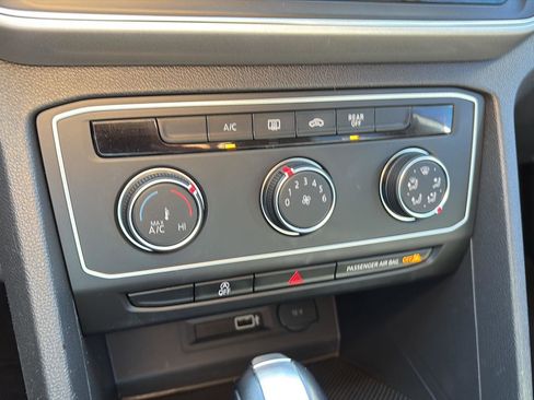 Used 2018 Volkswagen Atlas S image 20