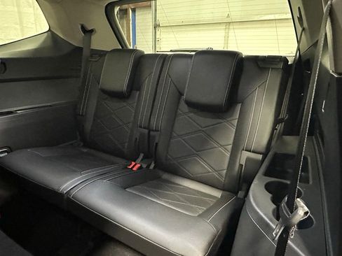 Used 2025 Volkswagen Atlas SE image 52