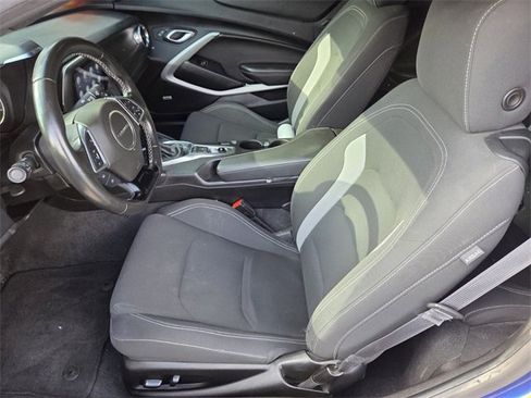 Certified 2021 Chevrolet Camaro LT w/ Technology Package image 11