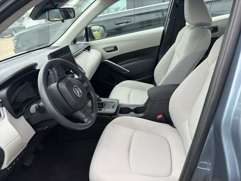 New 2026 Toyota Corolla Cross L FWD image 2