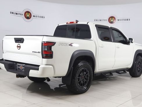 Used 2022 Nissan Frontier PRO-4X w/ Pro-4X Premium Package AWD/4WD image 3