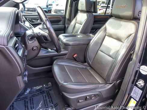 Used 2021 Chevrolet Suburban High Country AWD/4WD image 8