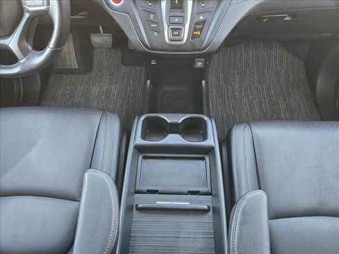 Used 2024 Honda Odyssey EX-L image 12