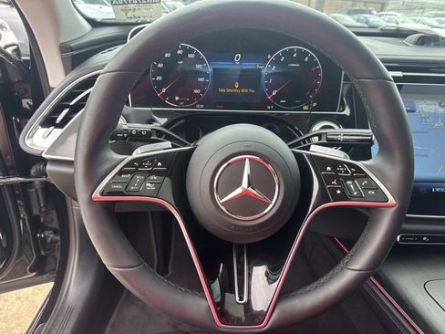 Used 2025 Mercedes-Benz E 450 4MATIC All-Terrain Wagon image 22