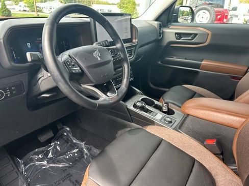Used 2026 Ford Bronco Sport Outer Banks AWD/4WD image 15