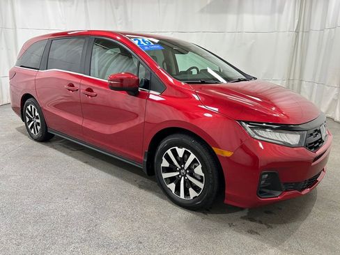 Used 2026 Honda Odyssey EX-L image 1
