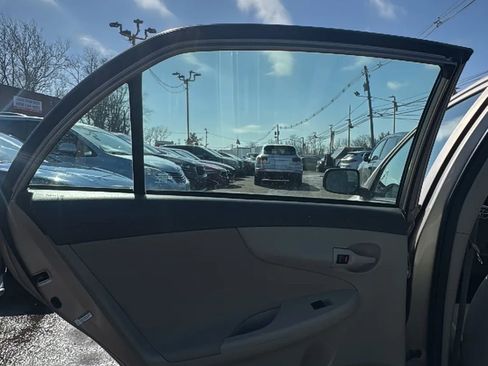 Used 2009 Toyota Corolla XLE image 20