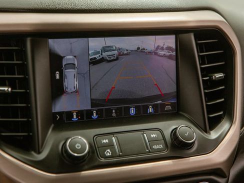 Used 2020 GMC Acadia Denali AWD/4WD image 15
